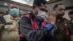 Eks Ketua PN Surabaya Divonis 7 Tahun Penjara Terkait Kasus Suap Rp20 Miliar