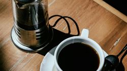 Rahasia Diet Dr. Tirta: Americano Tanpa Gula, Turunkan Berat Badan?