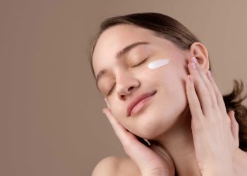 Micro Oil Caviar, Teknologi Kapsul Inovatif untuk Kulit Muda dan Sehat