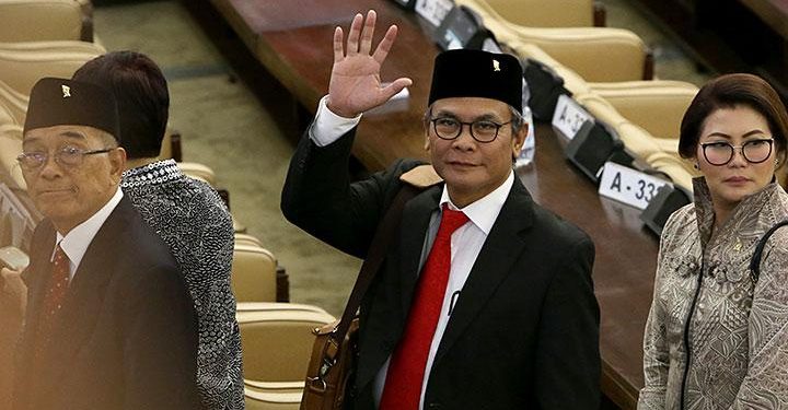 Ketua Komisaris BUMN PDIP: Johan Budi di Transjakarta dan Trimedya Panjaitan di Pegadaian