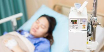 Kemoterapi Intratekal untuk Kanker Otak dan Tulang Belakang