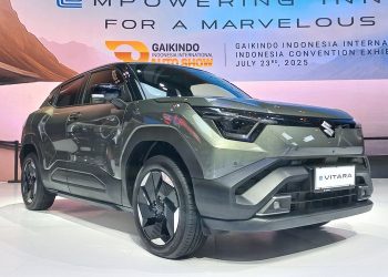 GIIAS 2025: Pengunjung Tertarik Harga Suzuki eVitara