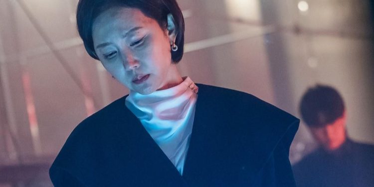 7 Alasan Aneh Kim Se Hee Sebut A Hyeon Anak Tak Berguna dalam The Defects