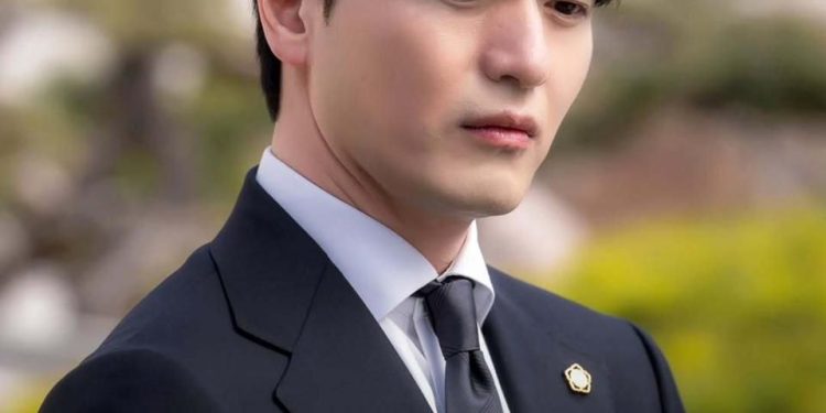 7 Fakta Menarik tentang Kepribadian Yoon Seok Hoon di Drakor Beyond the Bar