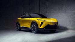 Acura Perkenalkan RSX Prototype, SUV Listrik Berbasis Teknologi ASIMO