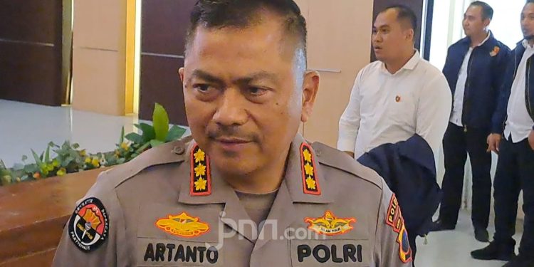 Isu Gas Air Mata Kedaluwarsa di Demo Pati, Polda Jateng Tanggapi