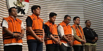 KPK Tahan Bupati Kolaka Timur Terkait Korupsi RSUD