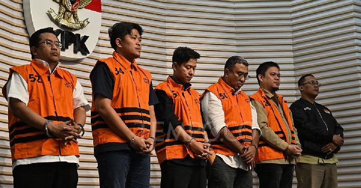 KPK Tahan Bupati Kolaka Timur Terkait Korupsi RSUD