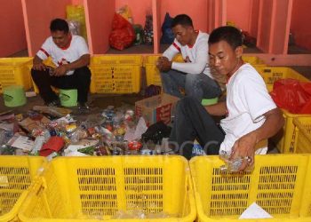 Ini Alasan WWF Dorong Bank Sampah Jadi Bisnis, Bukan Sukarela