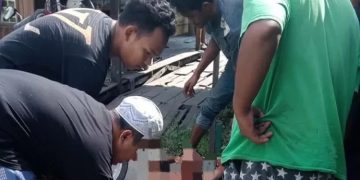 Pembobol Uang untuk Minum Arak, Peminum Langsung Dihancurkan dengan Pedang