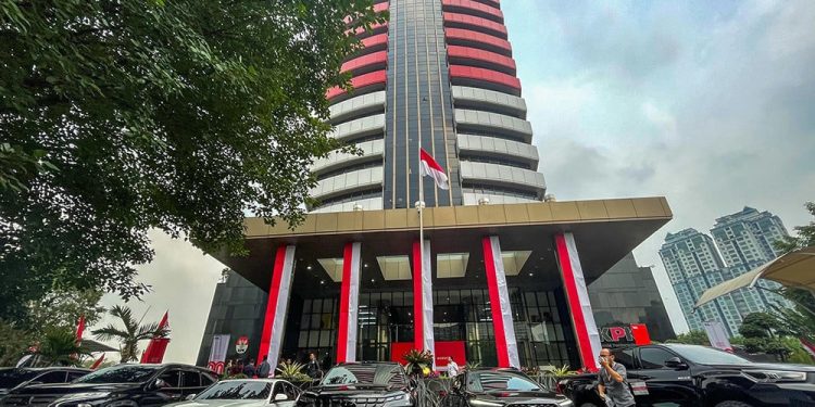 KPK Amankan Landcruiser Pejabat Kemenaker, Terkait Kasus Pemerasan K3