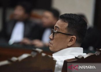 Tok, Rajo Emirsyah Dihukum 10 Tahun Penjara