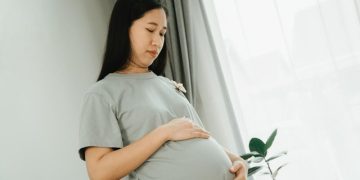 Cara Membedakan Cairan Keputihan, Air Ketuban, dan Air Kencing saat Hamil