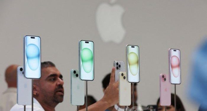 Harga Terbaru iPhone 15 dan 15 Plus Agustus 2025