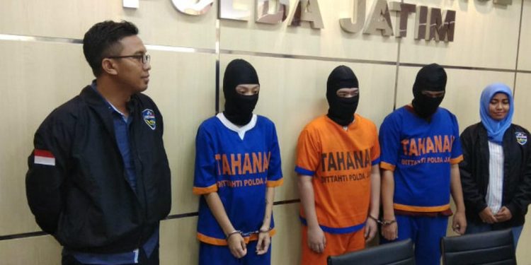 Polda Jatim Tangkap Tiga Penjarah Gedung Negara Grahadi dan Polsek Tegalsari