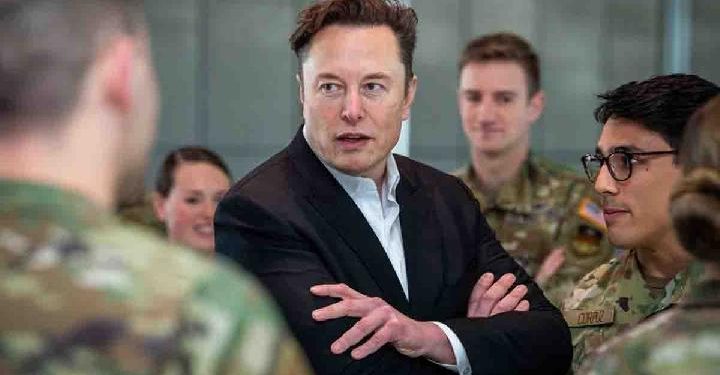 Detail Tuntutan Elon Musk ke Apple dan OpenAI tentang Peringkat ChatGPT