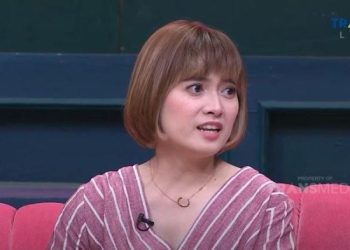 Kronologi Keponakan Chika Jessica Tertembak Saat Demo di Bandung, Sedang Makan Tahu Bulat