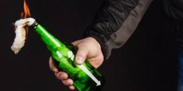 Polisi Tangkap Profesor R, Penyebar Tutorial Molotov di Demo Jakarta, Ini Fakta dan Ancaman Hukumnya