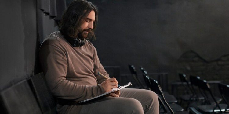 7 Perilaku Psikologis yang Menyebabkan Kesepian Sepanjang Hidup