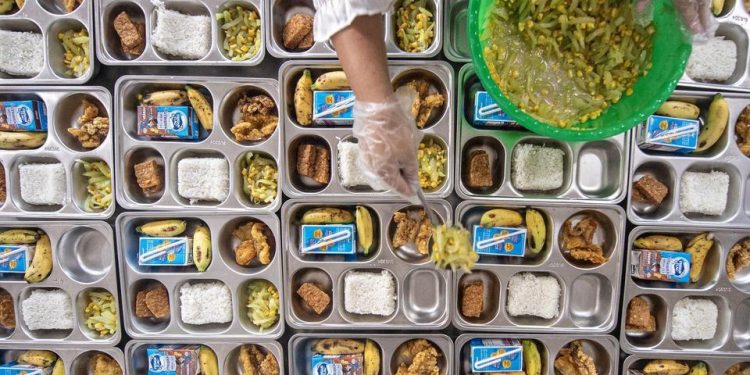 66 Korban Dirawat, SPPG Mantingan Jadi Sorotan Kasus Keracunan MBG Ngawi; Wartawan Diusir Paksa