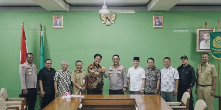 Kericuhan di Mapolda DIY usai kematian Arianto Tawakal oleh Brimob