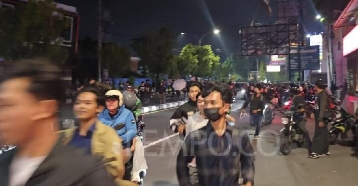 Kelompok Lain Bubarkan Massa Demo di Depan Polda DIY