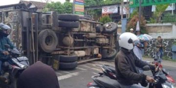 Tiga Motor Terlibat Tabrakan Beruntun, Pengendara Tewas